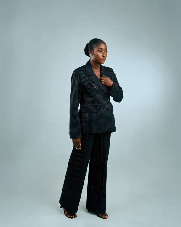 Morayo Suit